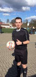 Jonas Hunold leitete sein erstes Bezirksligaspiel